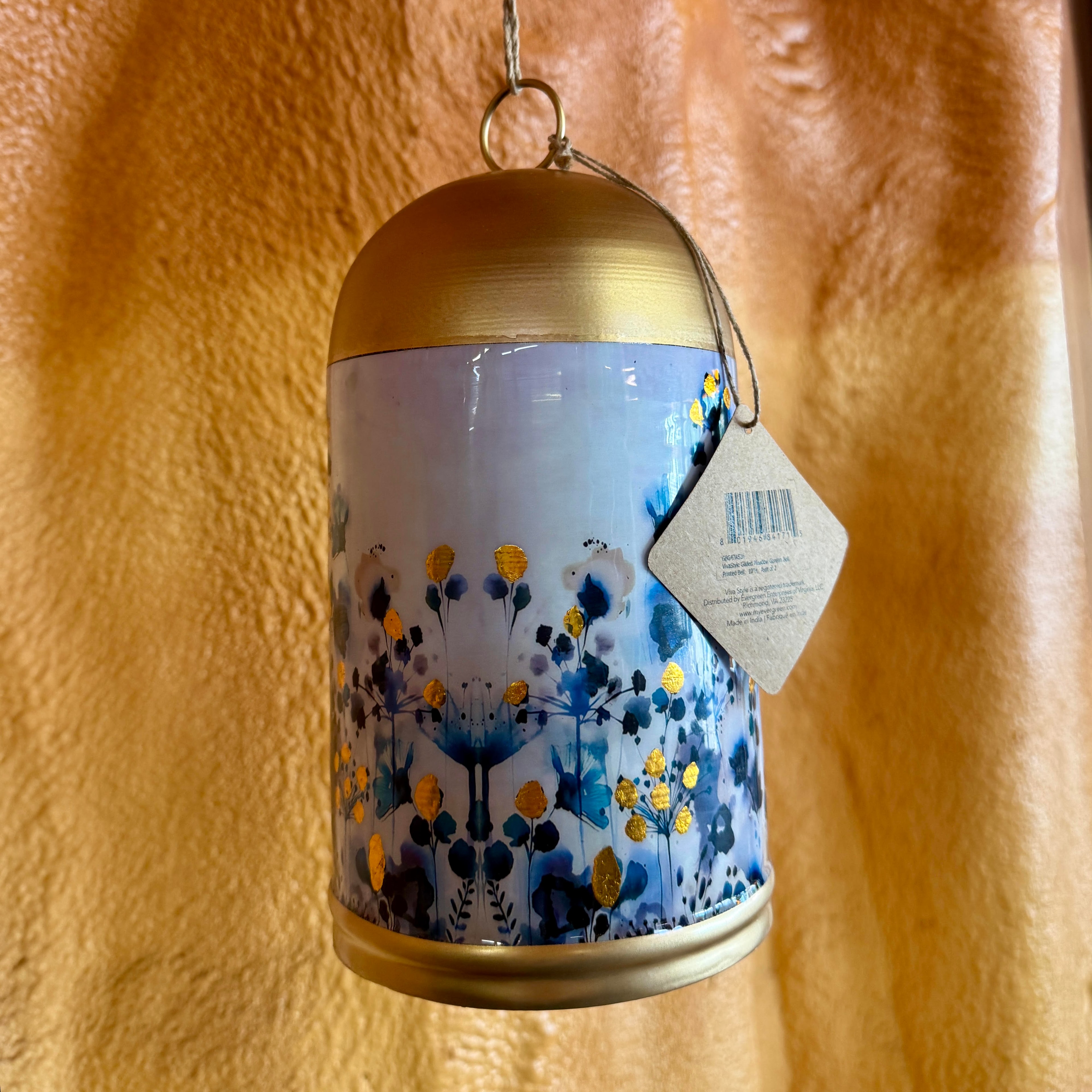 Glass hanging solar lantern with a floral metal design